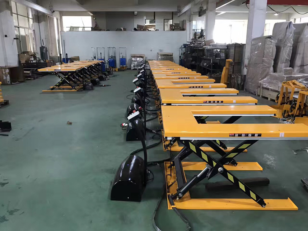 ETU U-shape electric lifting table